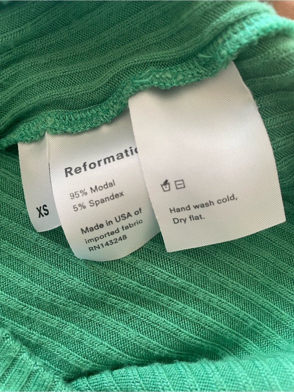 Reformation Green Ribbed Button-Front Crop Top - Picture 3 of 3